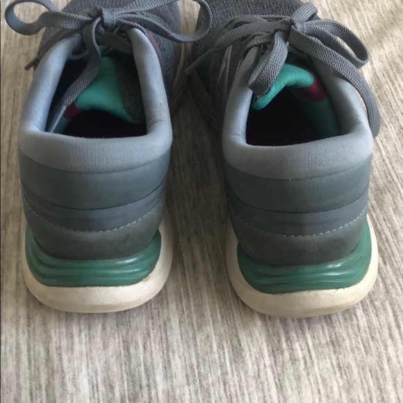 New Balance 711 sneakers - Picture 3 of 9